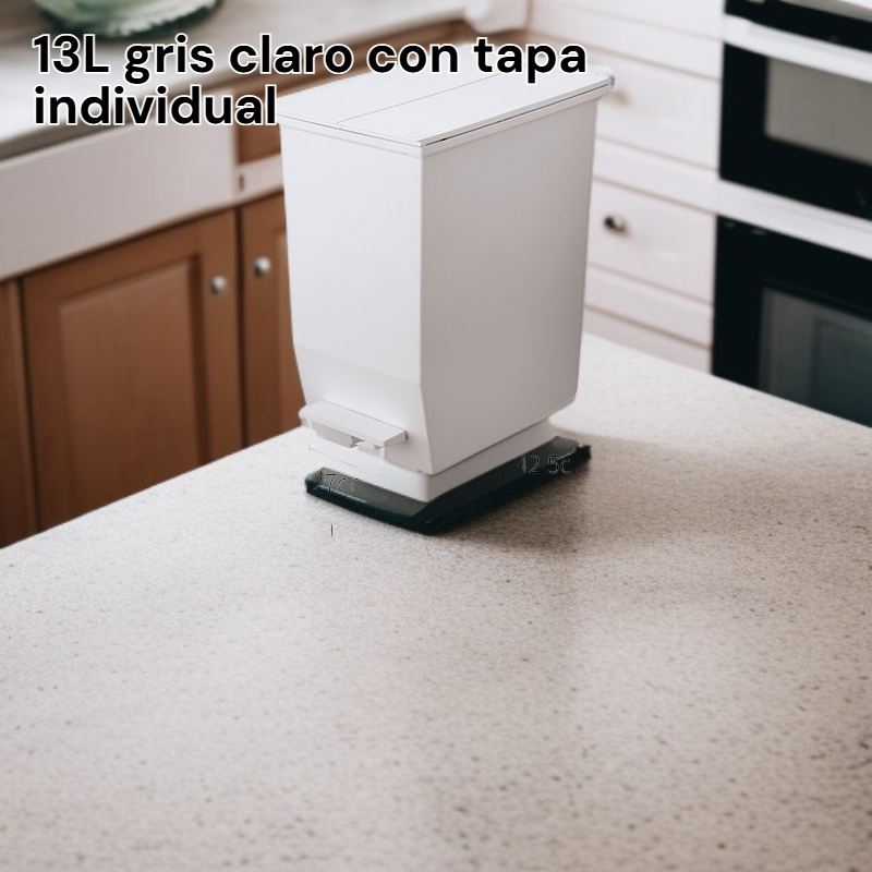 Papelera de pedal de 32L con apertura doble, ideal para oficina y cafetería