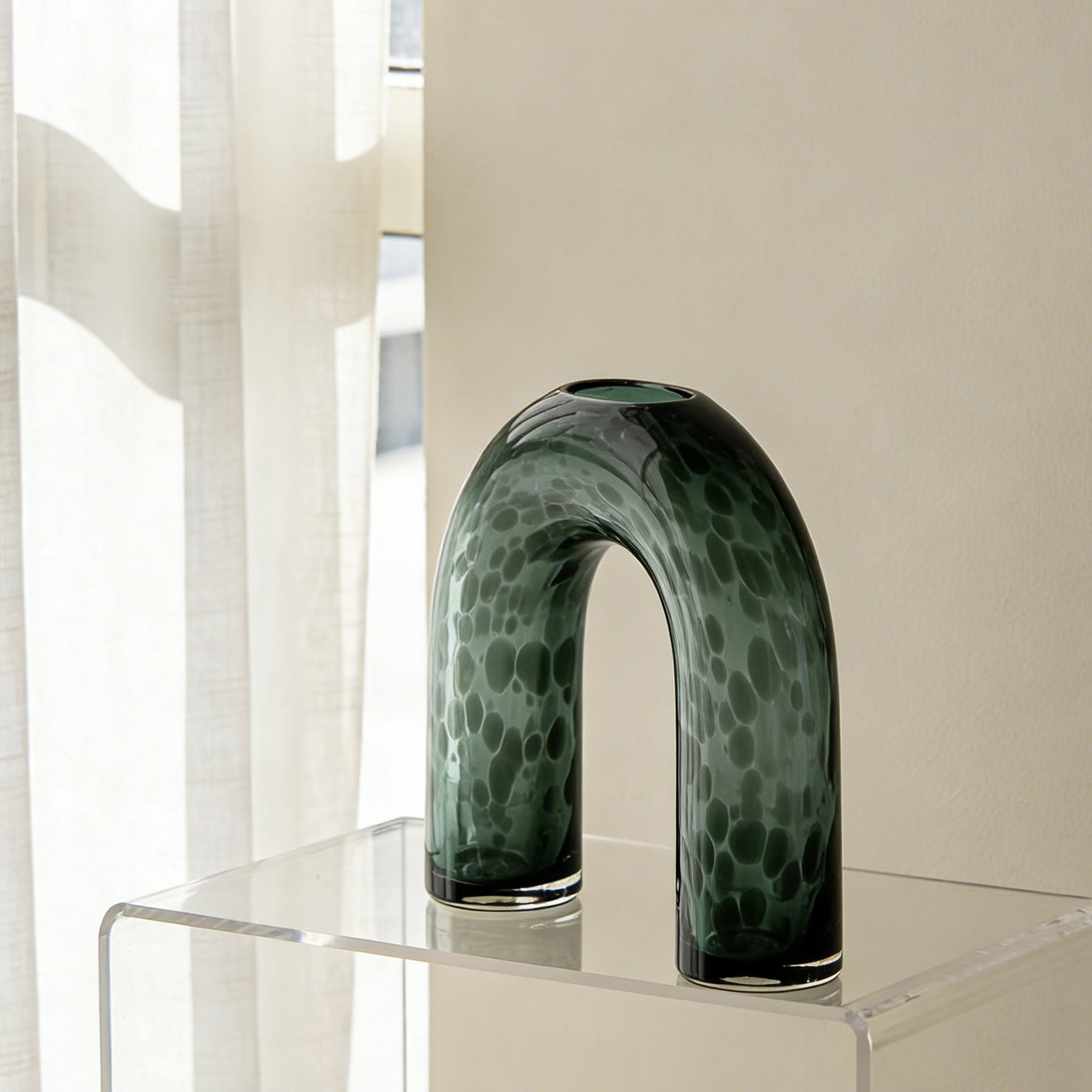 モダンU型ホームデコレーション置物