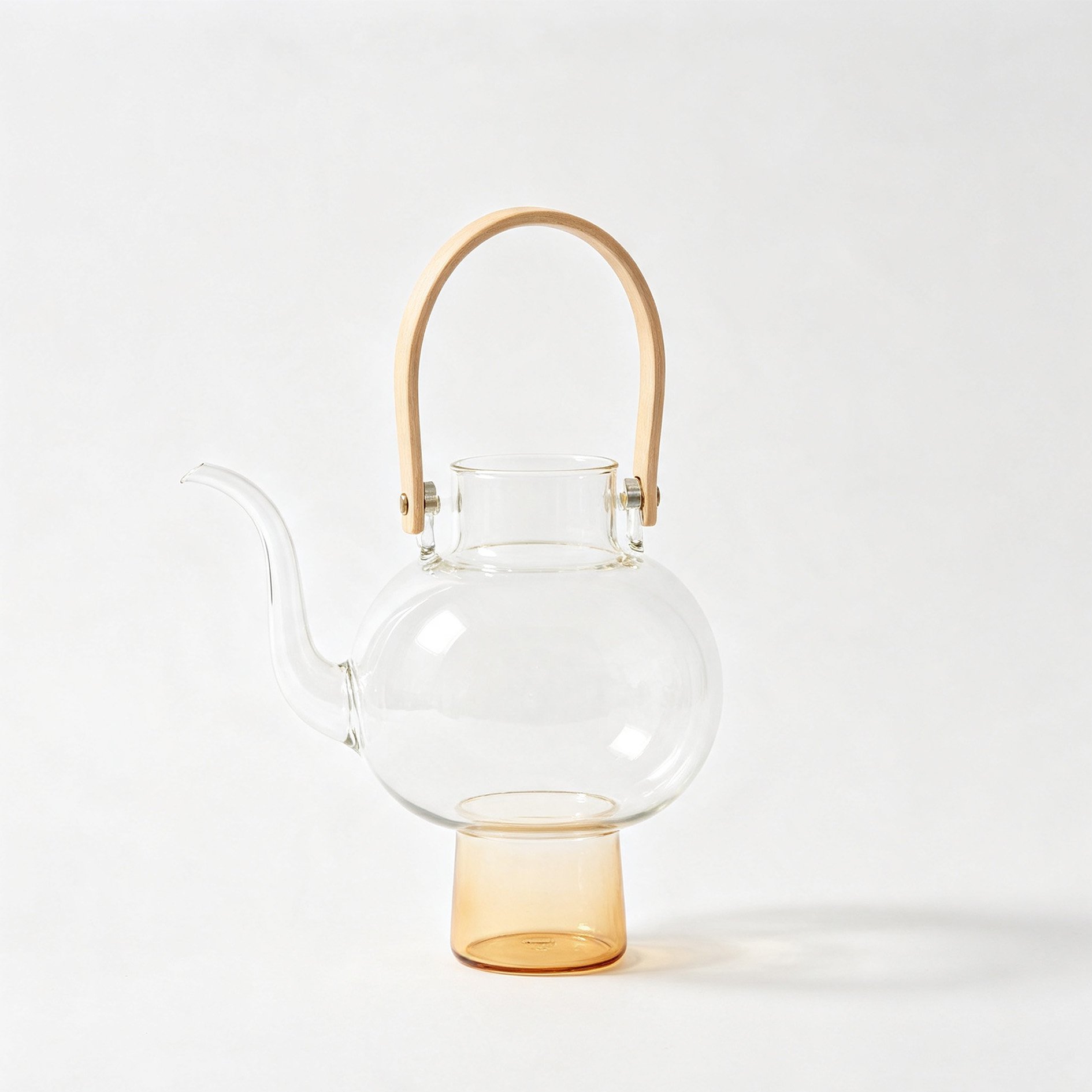 High-temperature resistant glass water pitcher on kitchen counter