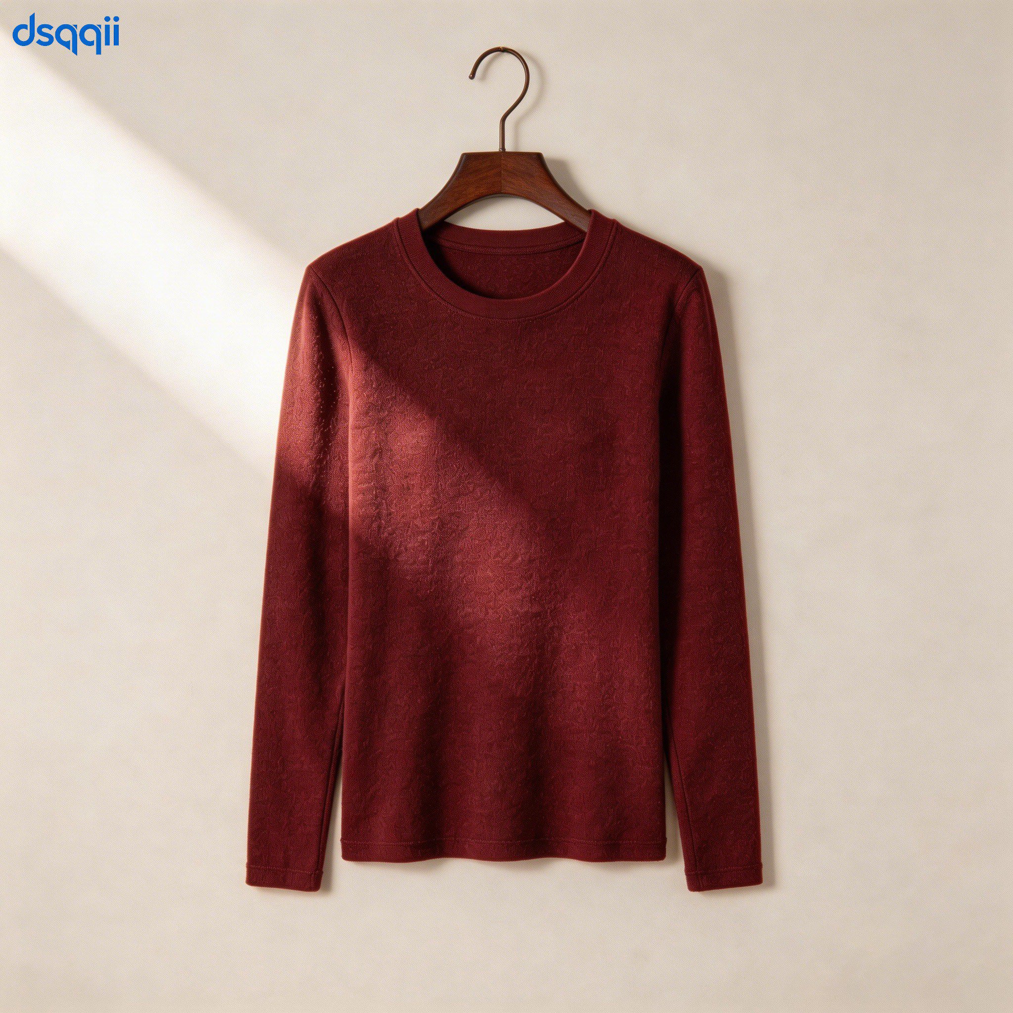 버건디 크루넥 니트 스웨터 전체 모습