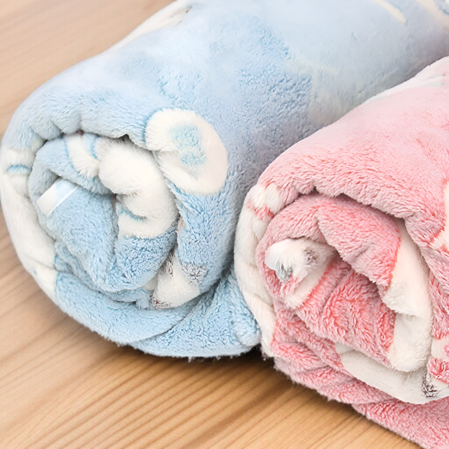 Cute Cat Design Flannel Blanket, For Home and Office Use