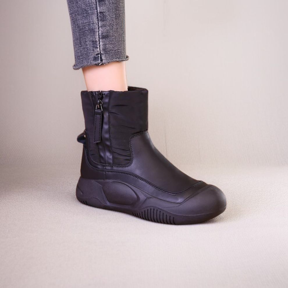 スノーブーツのフリース裏地詳細写真