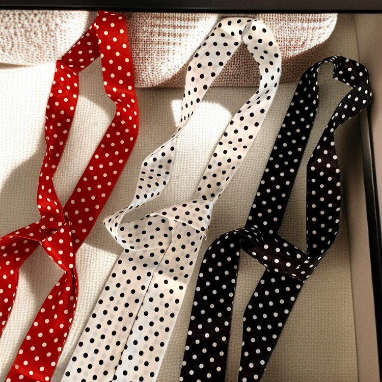  Eleganter Halstuch für Blusendekoration