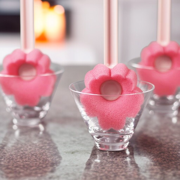 Multifunktionale Tassenbürste Niedliche Blumen