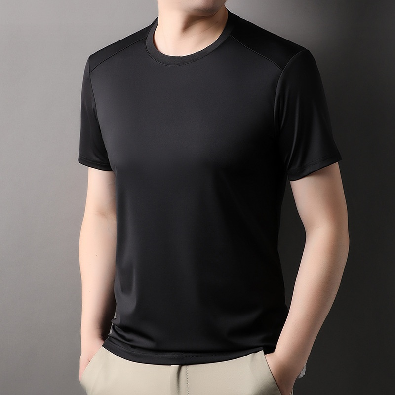  シンプル無地半袖Tシャツ