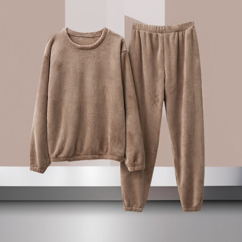 부드러운 촉감의 여성용 기모 파자마