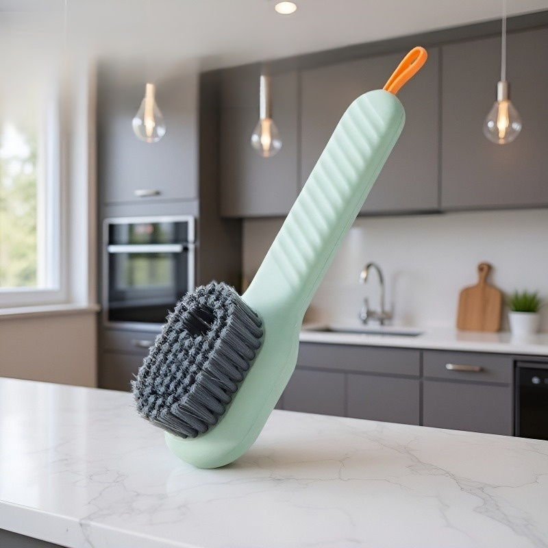 فرشاة أحذية متعددة الوظائف مع عبوة سائلة