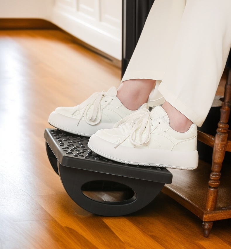 居家舒適防滑腳凳材質介紹