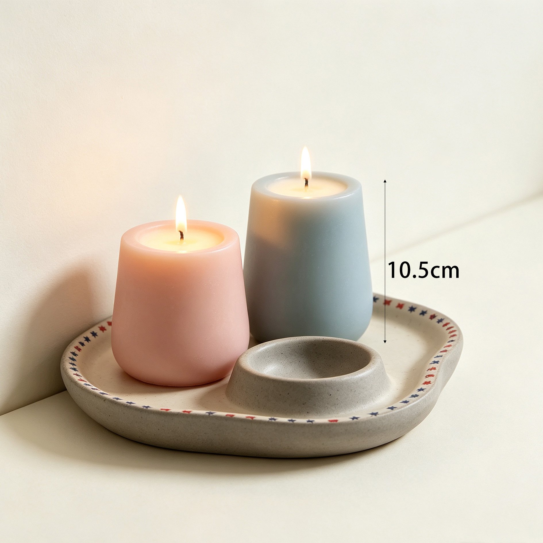 Star-themed candle tray for home decor