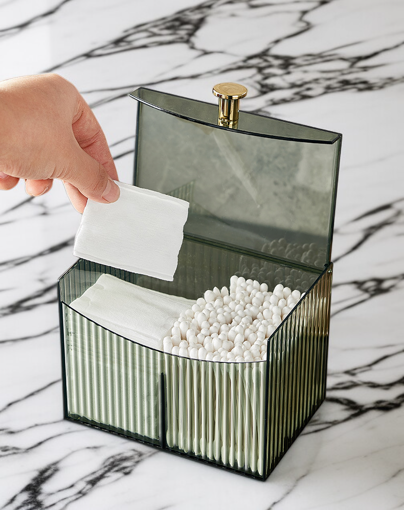 صندوق تنظيم مكياج يوفر مساحة تخزين واسعة