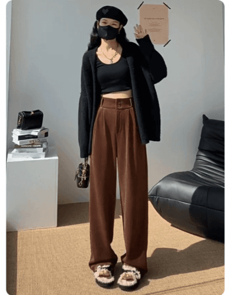 カシミヤワイドパンツのウエスト部分