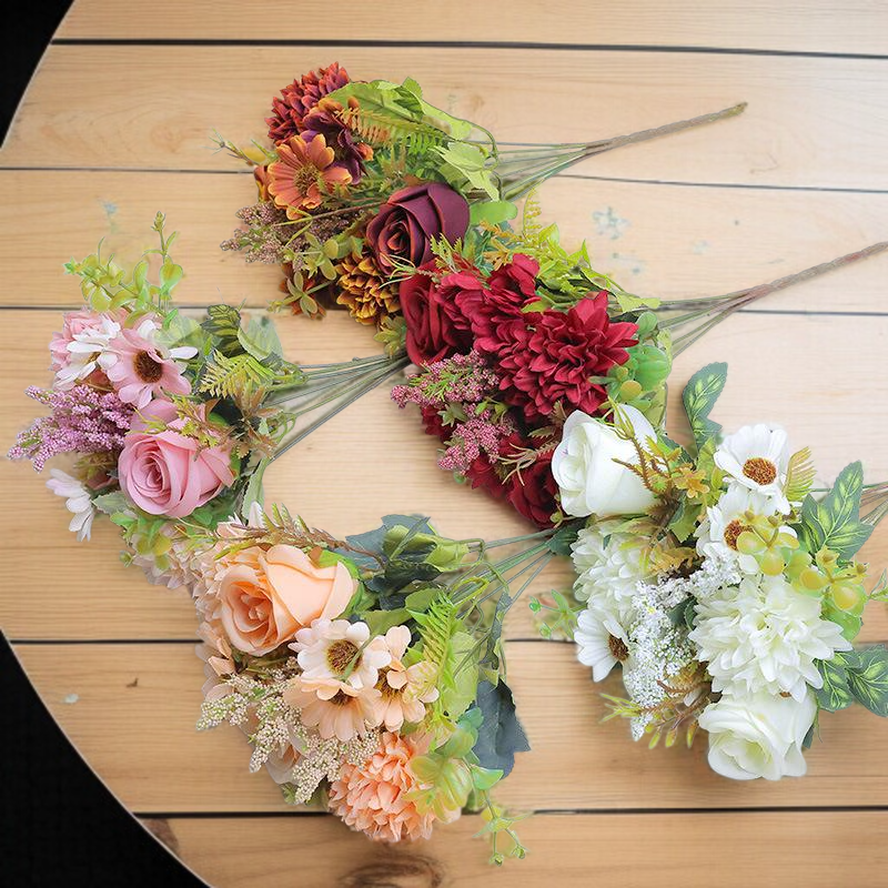 زهرة اصطناعية تدوم طويلاً بدون عناية