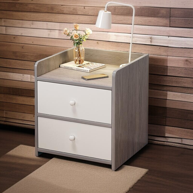 Schlichter Nachttisch mit kleinem Aufbewahrungsregal im modernen Stil