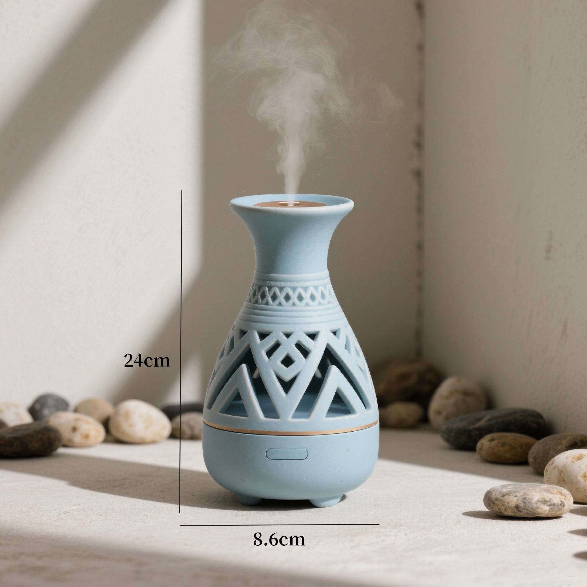 Keramický zvlhčovač vzduchu na poličce