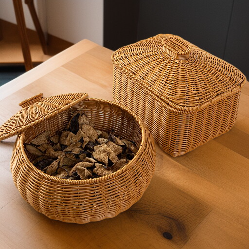 Imitation rattan storage jar with lid