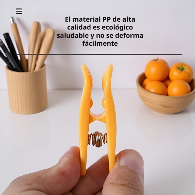 Pinzas de ropa coloridas para tender