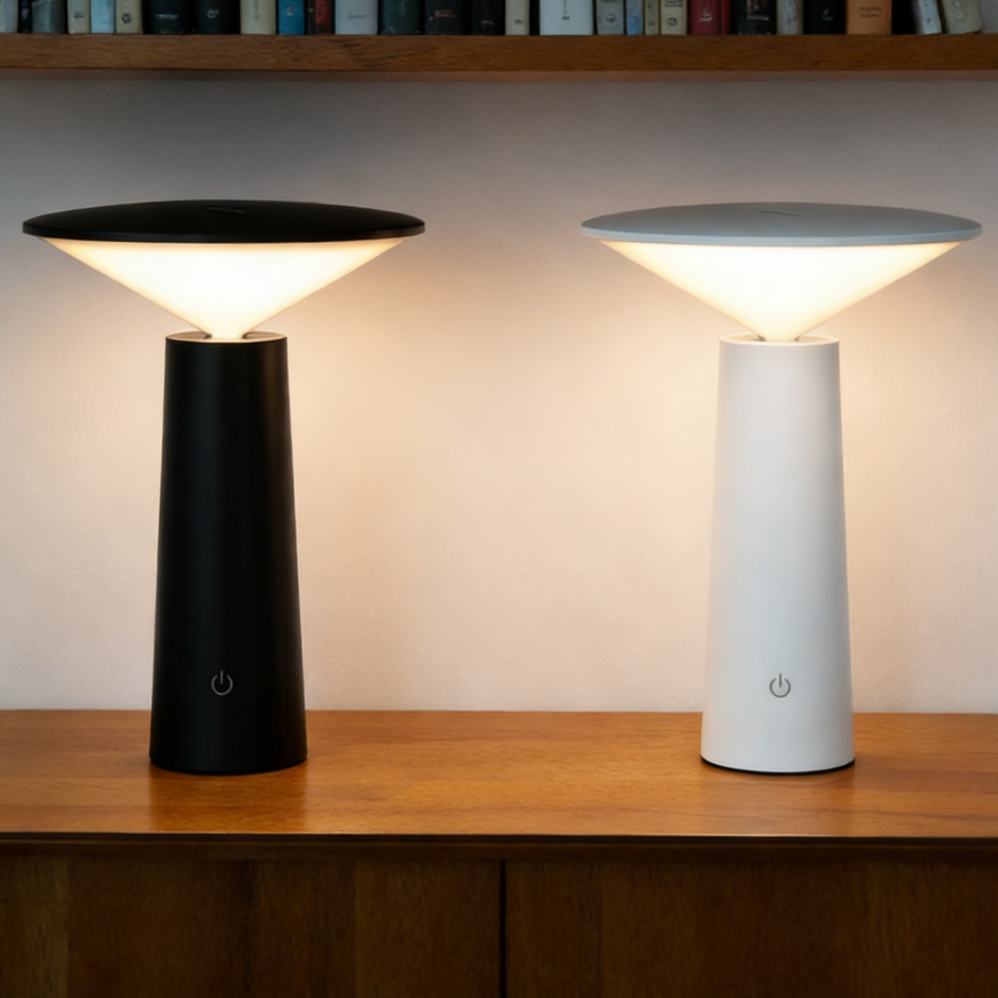 Minimalist wireless desk lamp