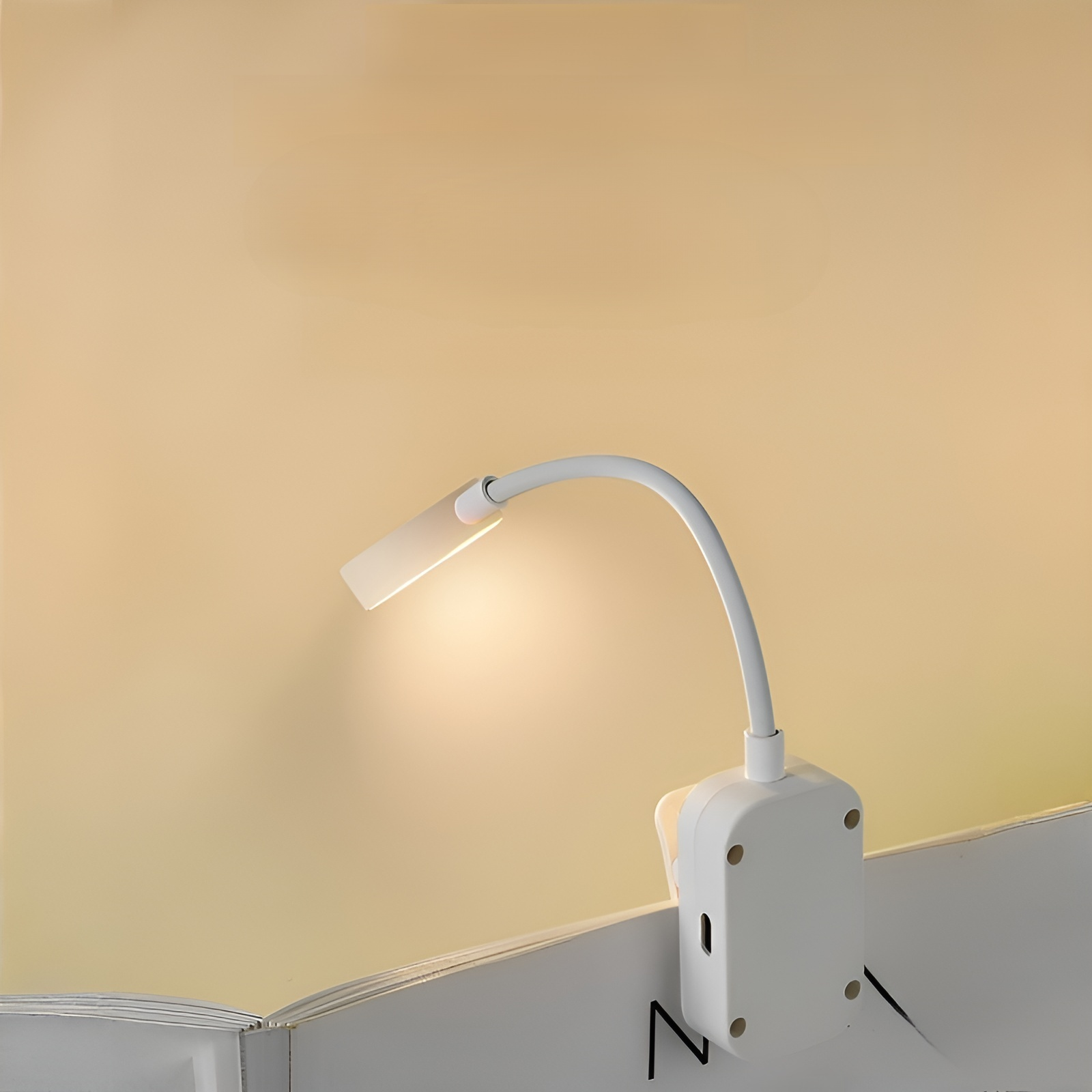 充電夾子閱讀燈 護眼夜間讀書燈