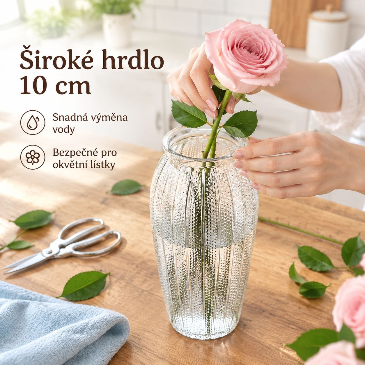 Luxusní průhledná skleněná váza na čerstvé květiny, dekorace do obývacího pokoje