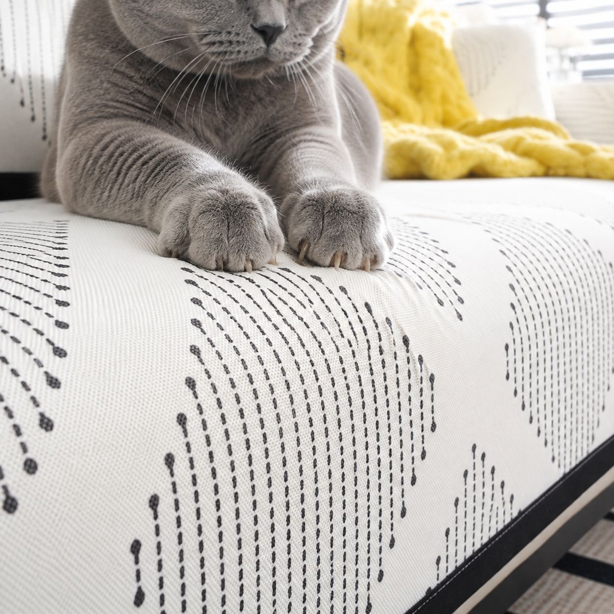 Easy to install nonslip sofa cover for home use