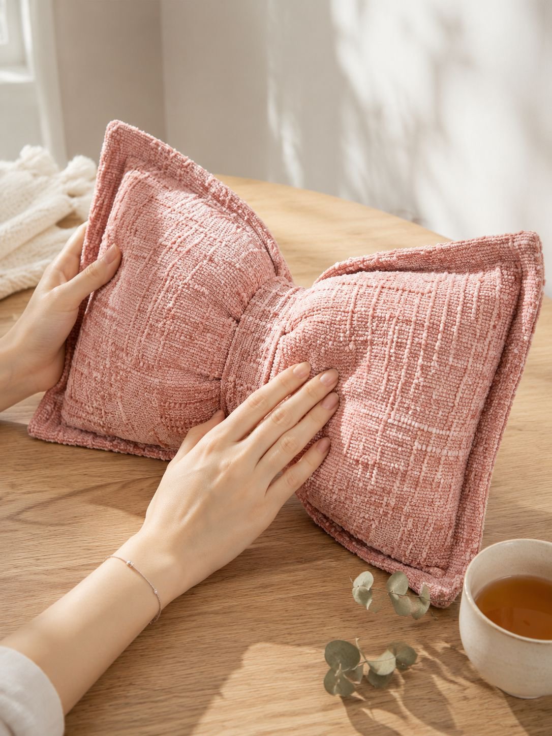 Cojín de lazo elegante para dormitorio moderno