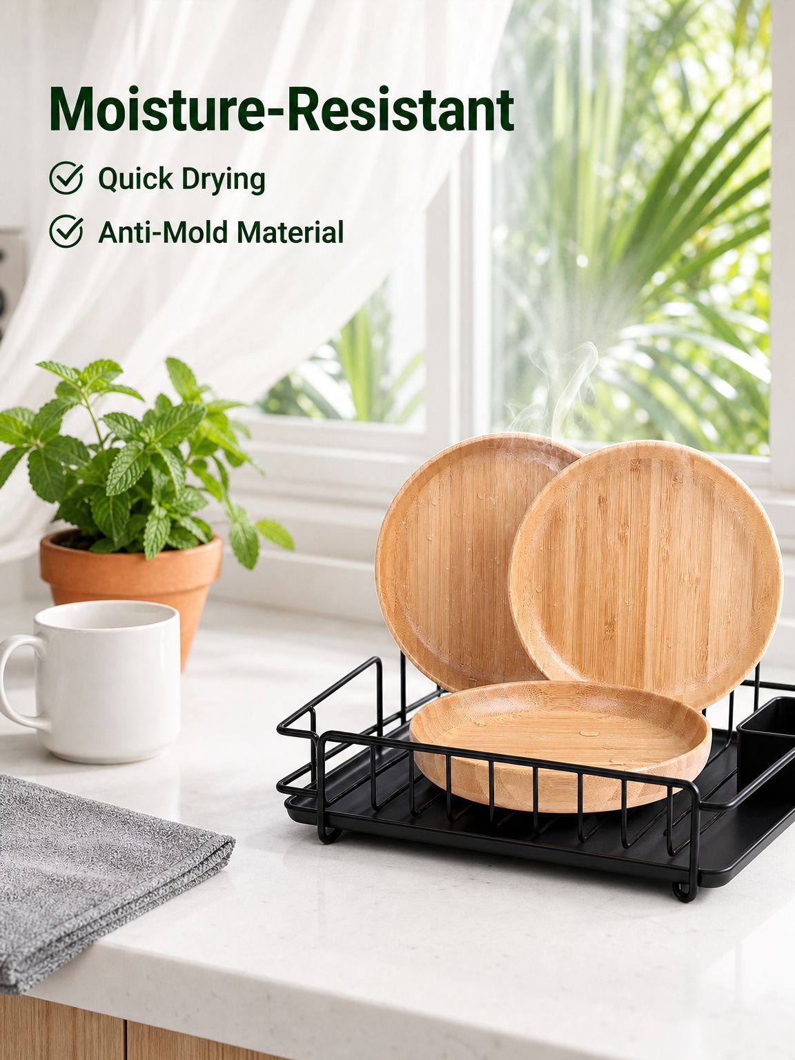Round wooden dining plate