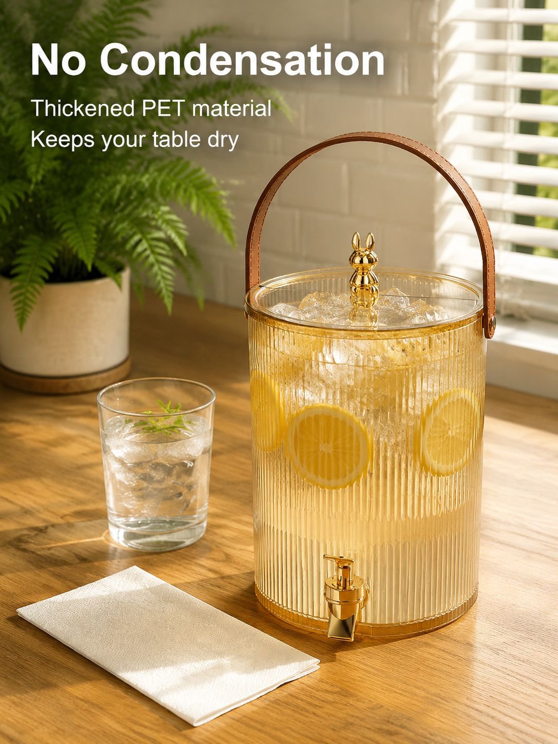 Large capacity cold water kettle with faucet, household beverage bucket