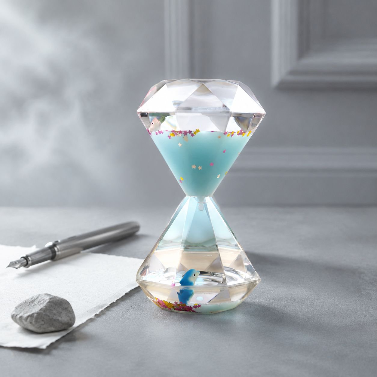 Creative liquid hourglass with oil spill and milky-white diamond timer ornament - a gift for student