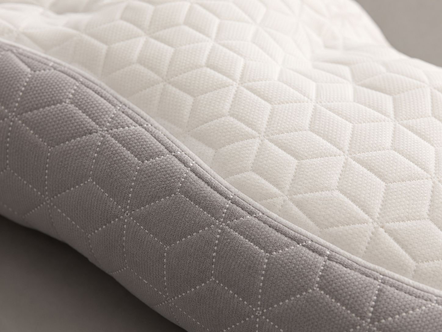 Memory foam straight neck pillow for pain relief