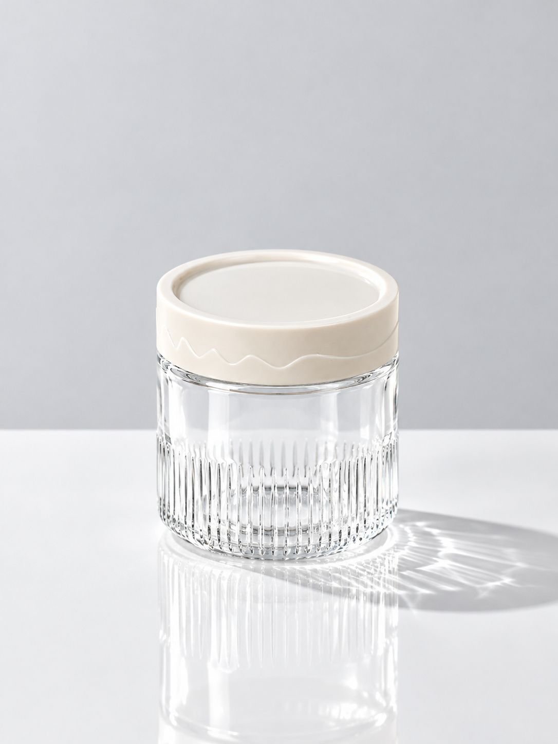 Bocaux empilables design et pratiques pour le rangement en cuisine