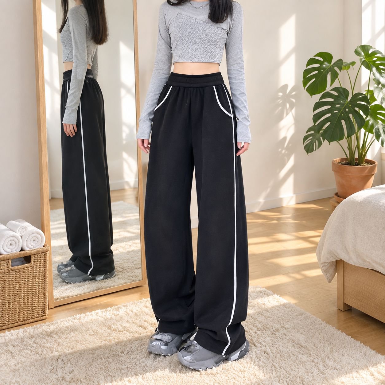 秋冬にぴったりの暖かいスウェット素材パンツ