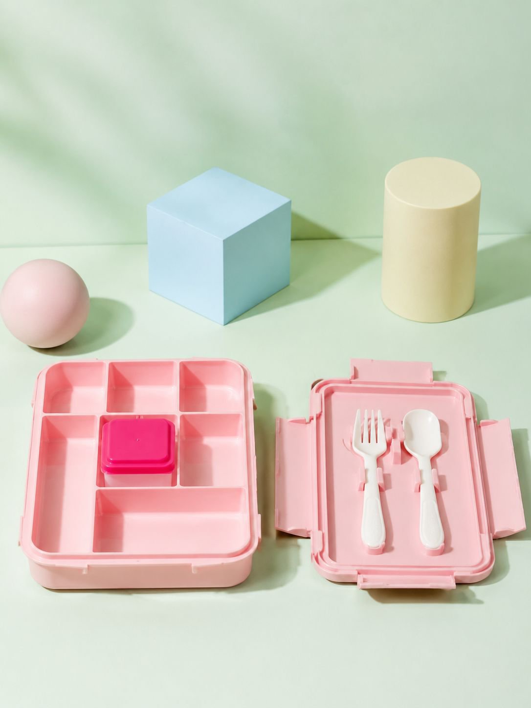 Magnetronbestendige lunchbox met bestek
