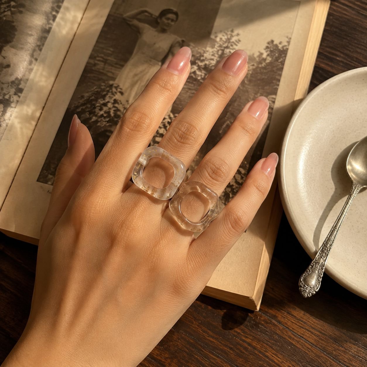 Niche High-End Style Resin Ring, Geometric Design, Artistic Index Finger Ring