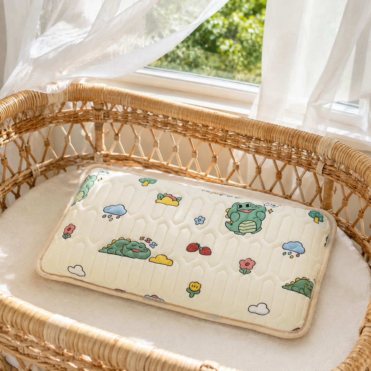 Baby Pearl Floral Latex Pillow with Pillowcase