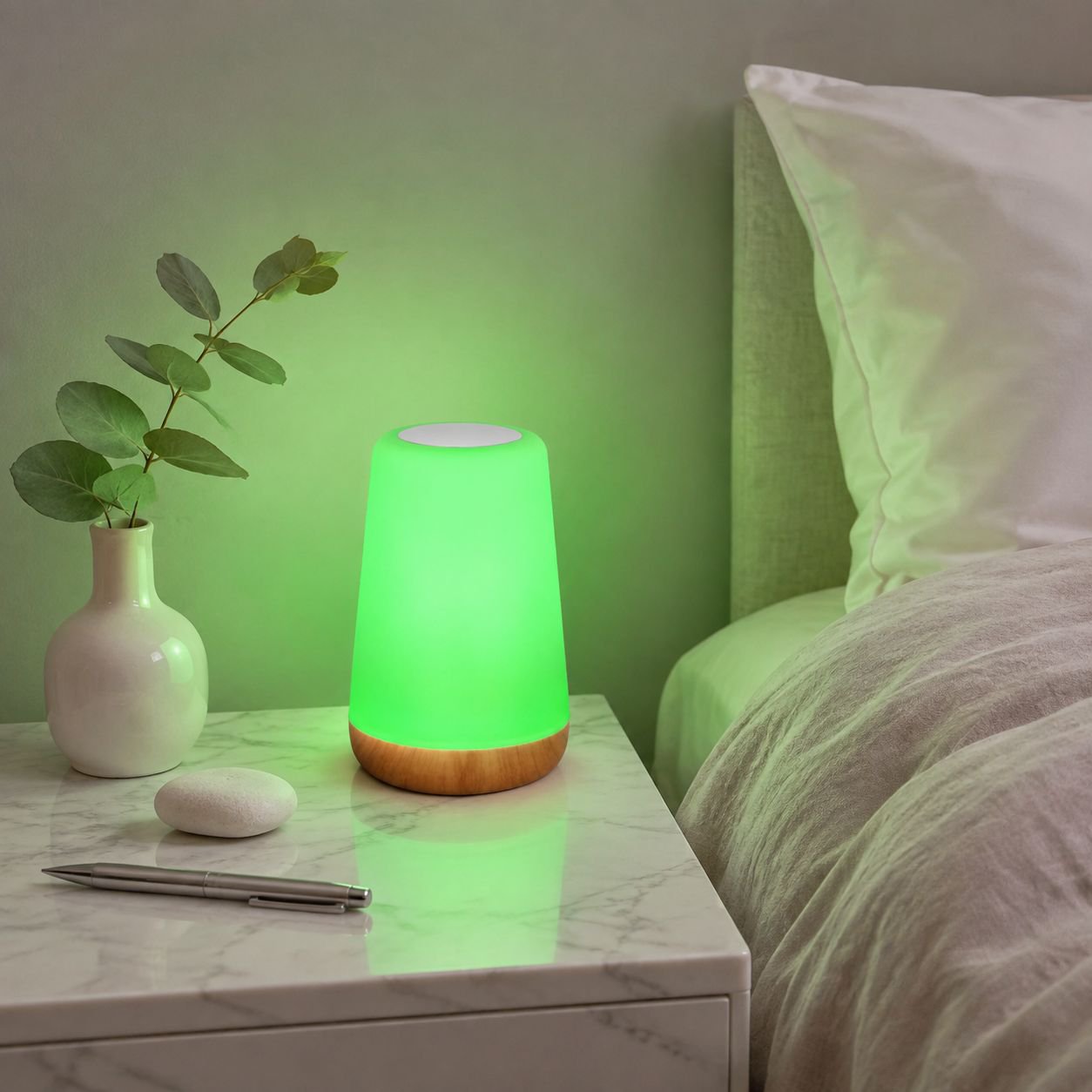 Cute Pat Night Light, Home Bedside Lamp for Student Dormitory