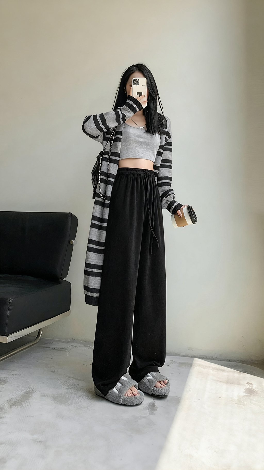 트렌디한 커플 상의 추천 – 최신 패션 온라인 쇼핑몰,편안한 남녀 바지 모음 – 데일리룩 완성,2024 신상 패션 아이템 – 트렌드 앞서가기