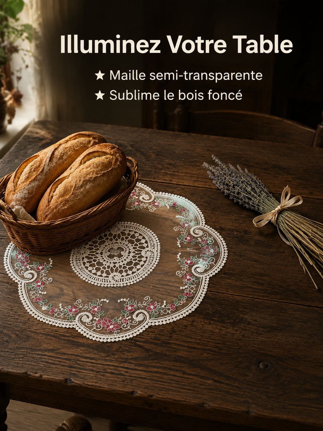 Vue rapprochée de la qualité de la broderie sur une nappe en tissu