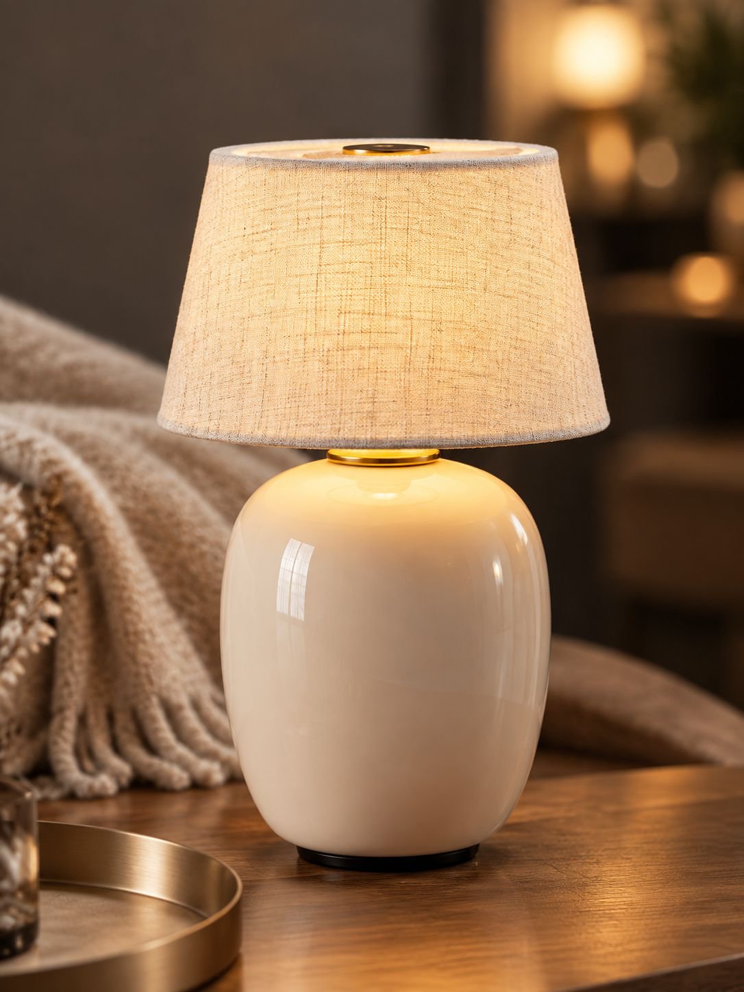 Wiederaufladbare französische Retro-Nachttischlampe für das Schlafzimmer