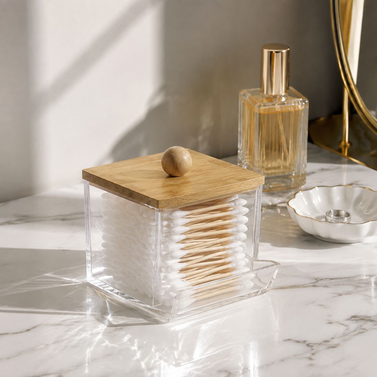 Transparent acrylic makeup organizer for travel