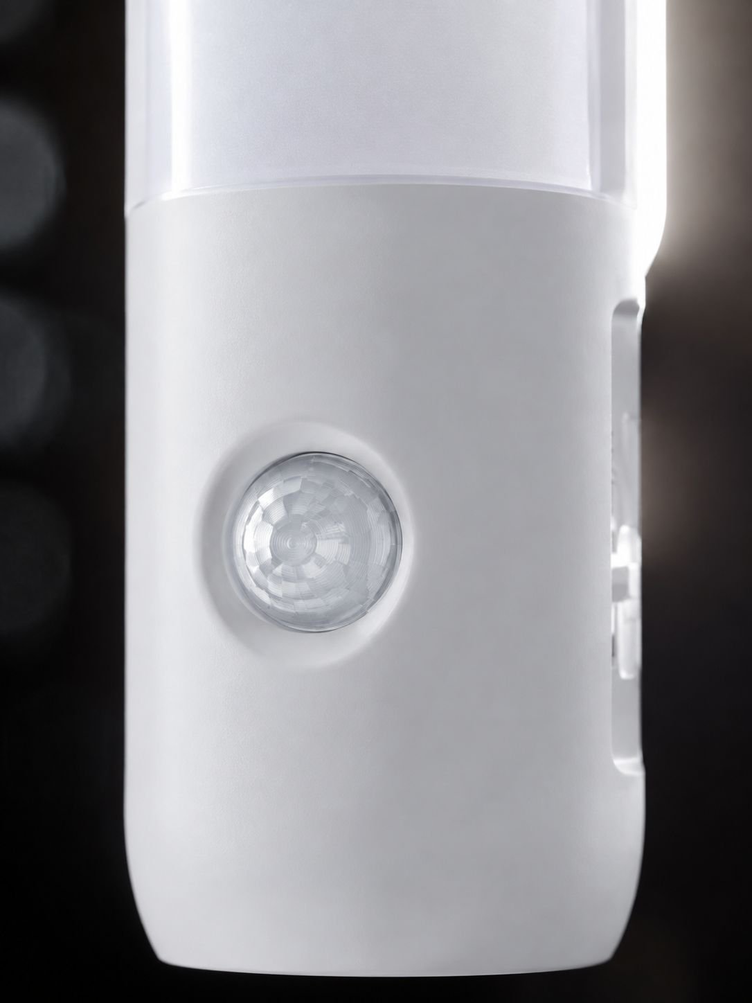 Energy-saving ambient light with light control feature
