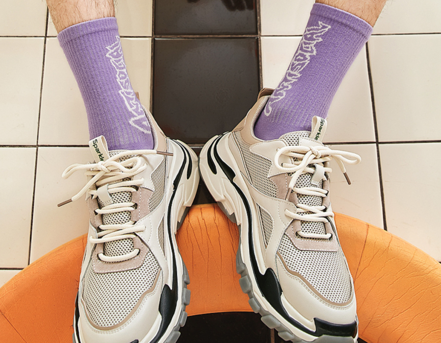 最新メンズファッションアイテム通販｜人気トップス・パンツ・シューズ多数