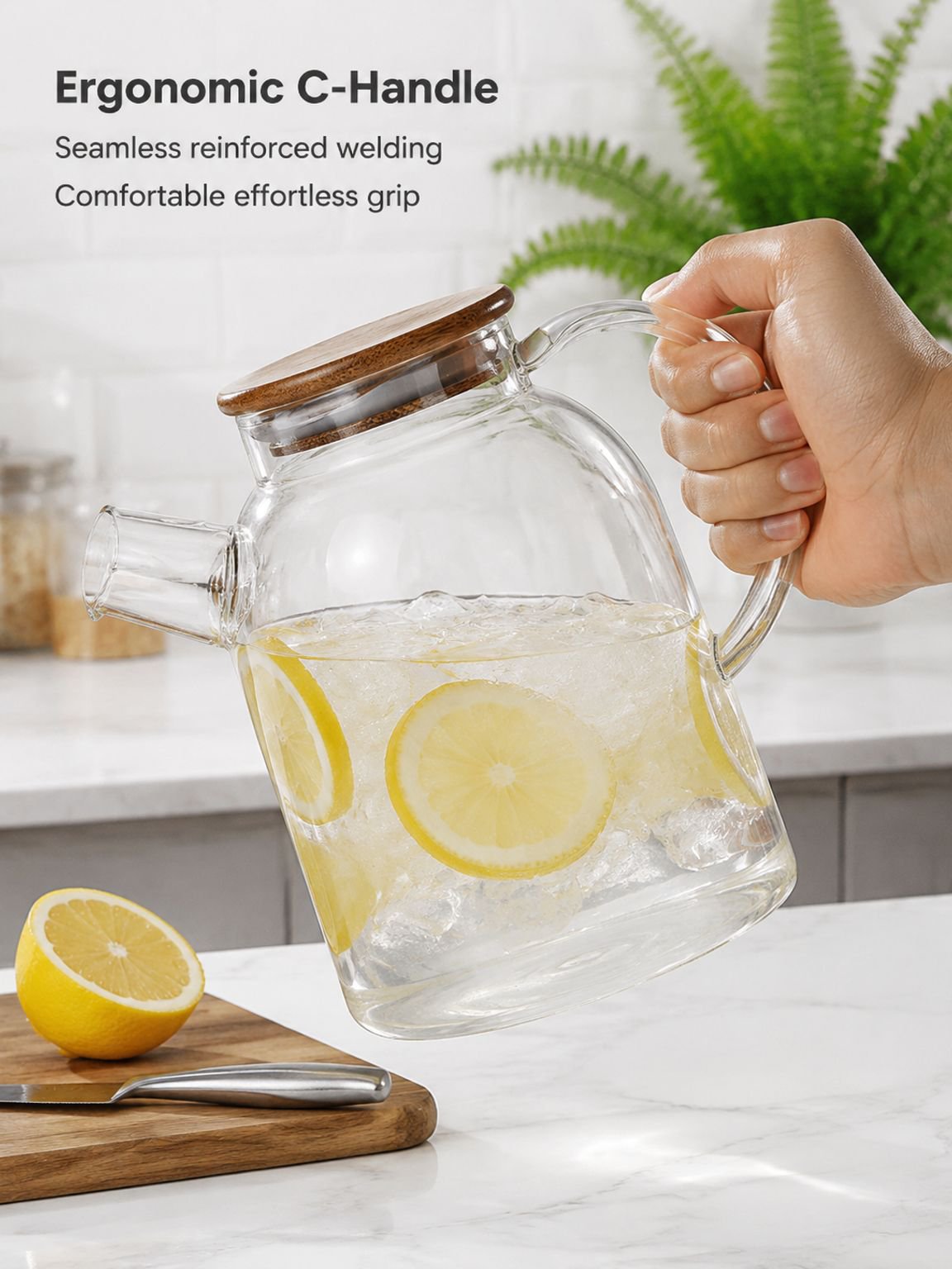Thickened glass water bottle