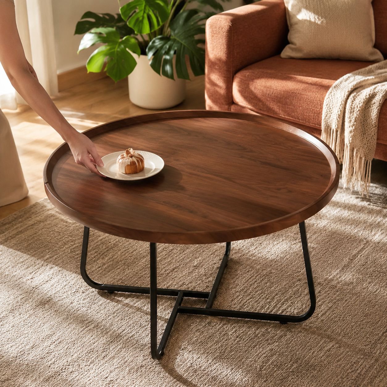 Moderner und schlichter Couchtisch für das Wohnzimmer
