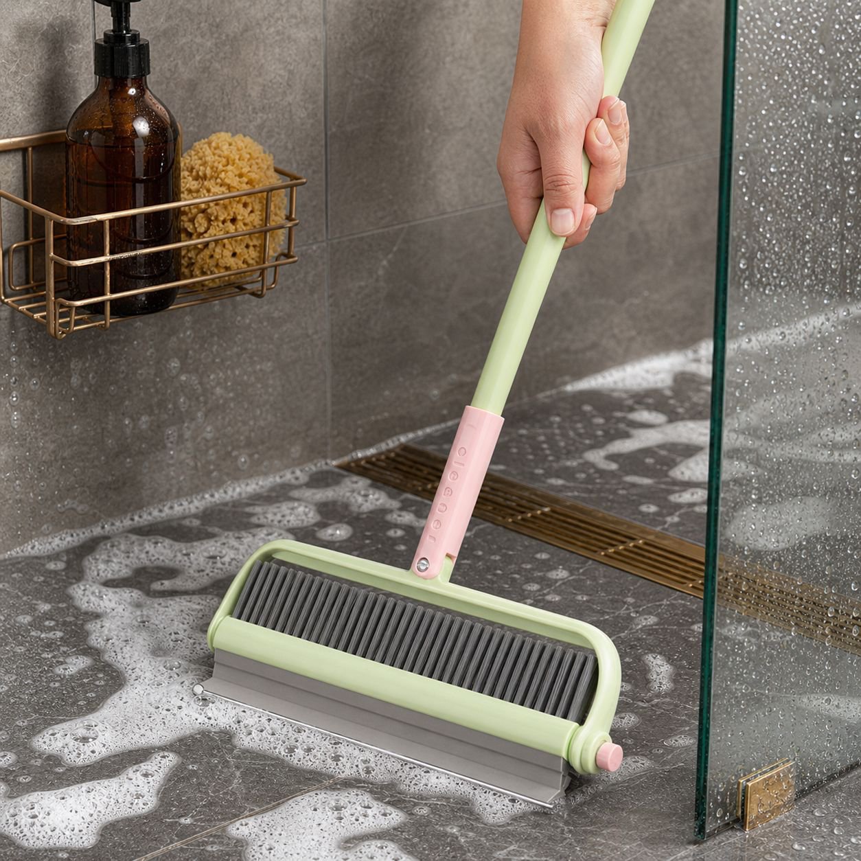 Double tête rotative de la brosse de nettoyage pour surfaces difficiles