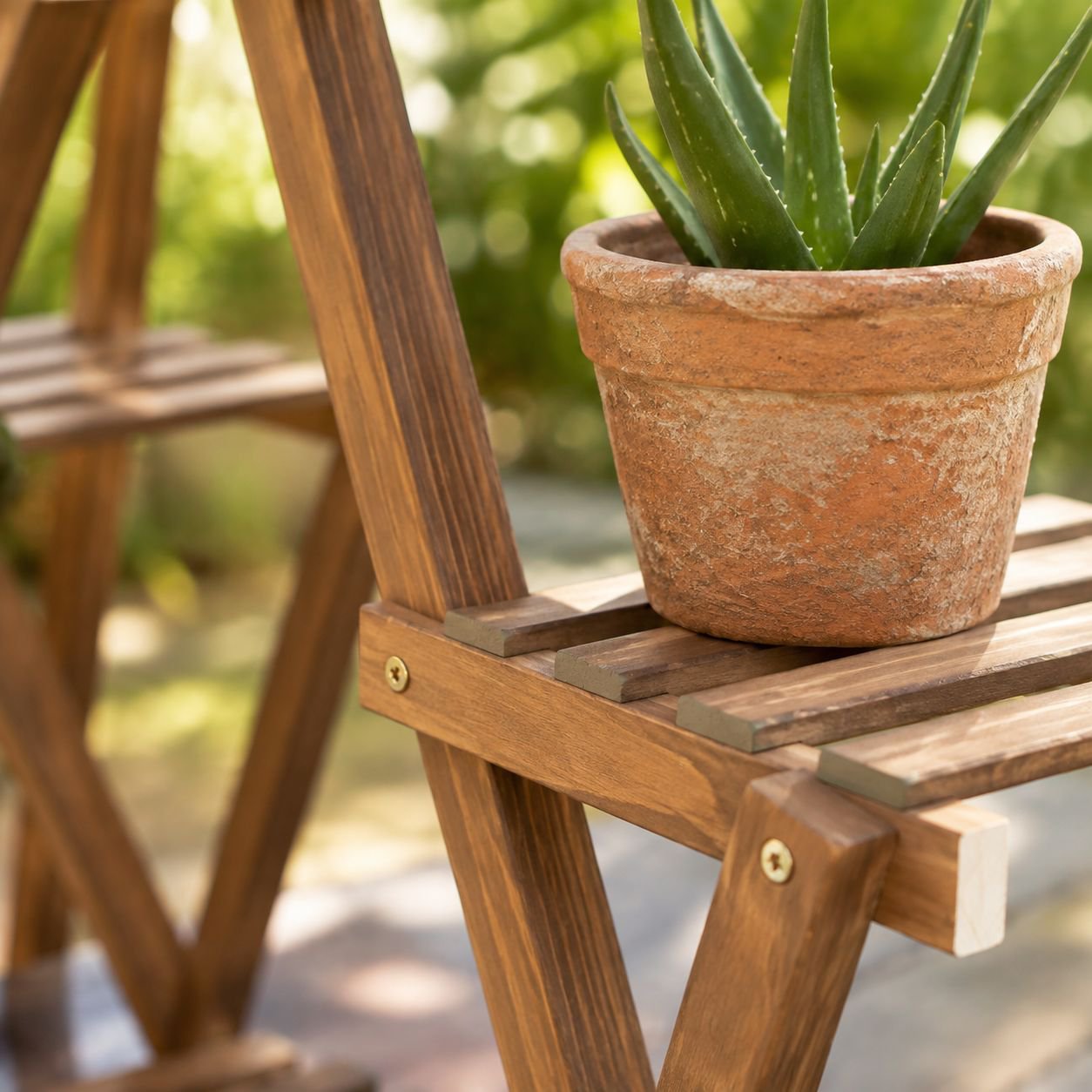 Bodenstehendes Blumenregal aus Holz für Sukkulenten, Wohnzimmer und Balkon