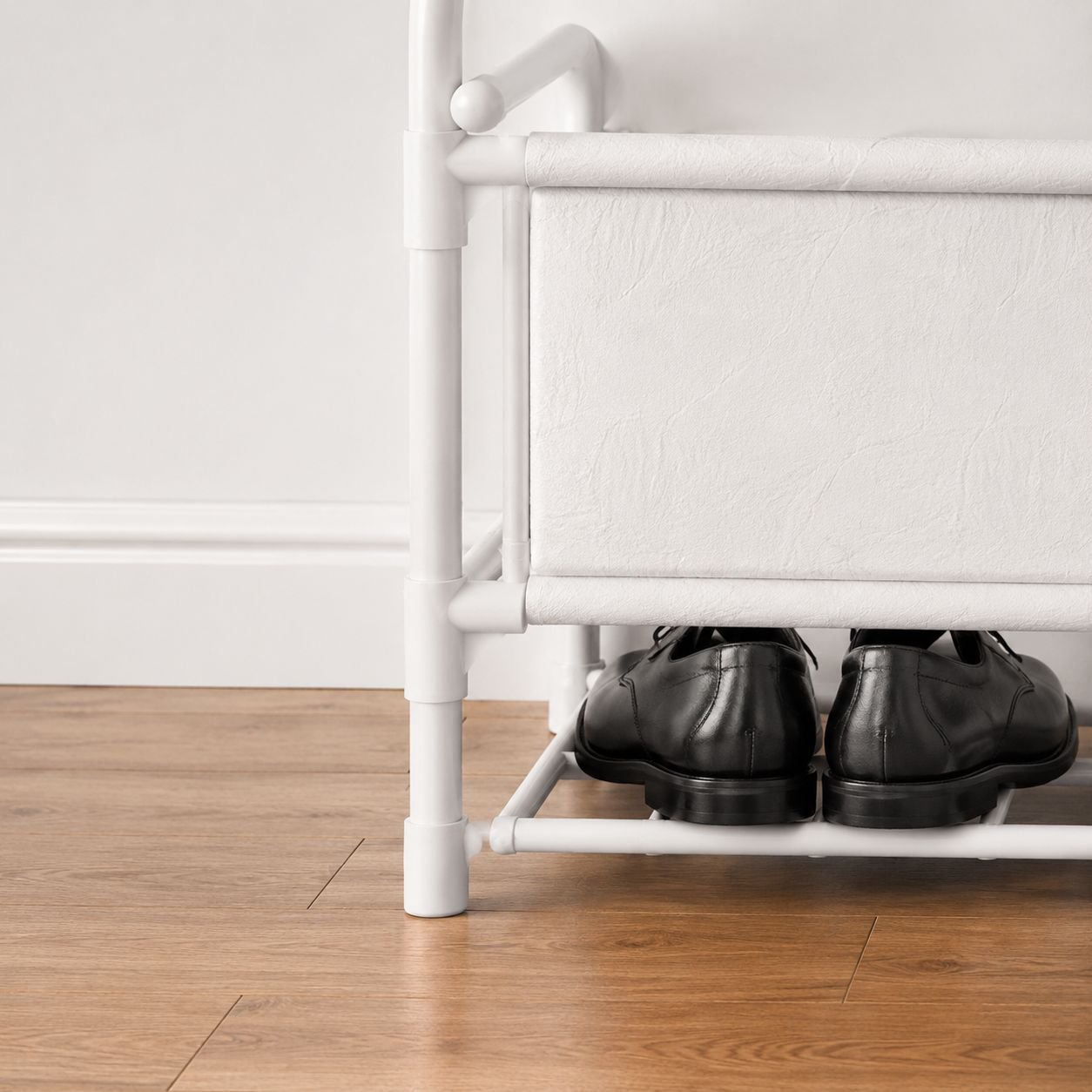 Multifunktionales Schuhregal mit Aufbewahrungskorb für Mietwohnungen