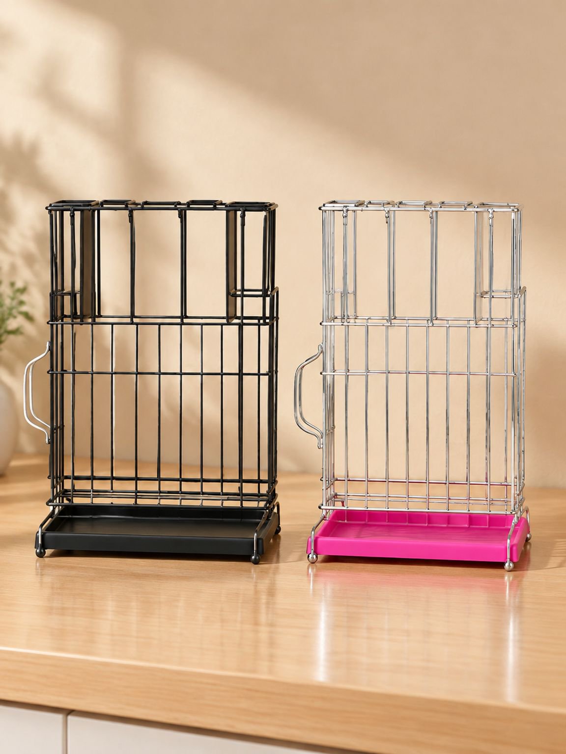Soporte doméstico para cucharas con tabla de picar en cocina moderna