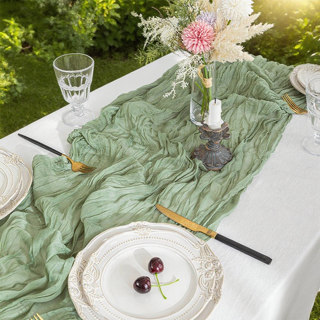 軽やかな糸のしわとしわのある布のテーブル旗