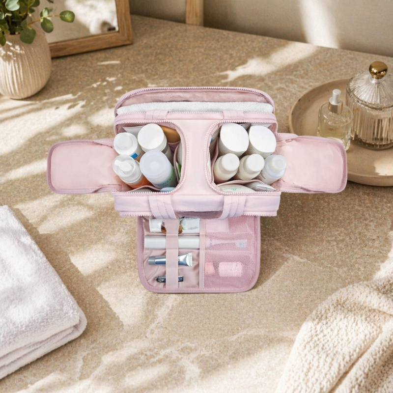 Large Capacity Lightweight Toiletry Bag