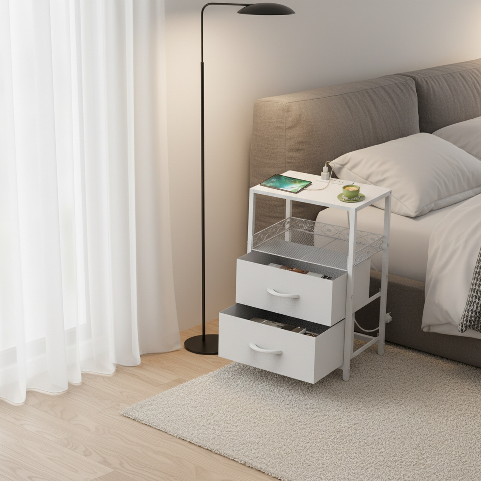 Dreilagiges Aufbewahrungsregal mit integrierter Ladestation und USB-Port, mit Schublade